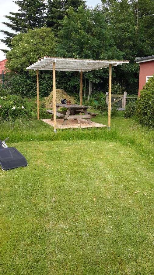 Sommerhaus Esens Exterior foto